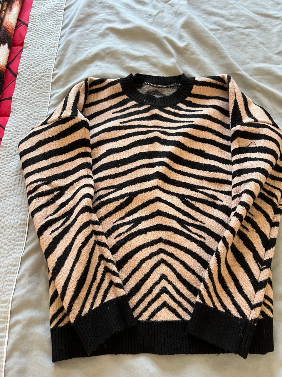 Sweater Sin marca. - imagen 1