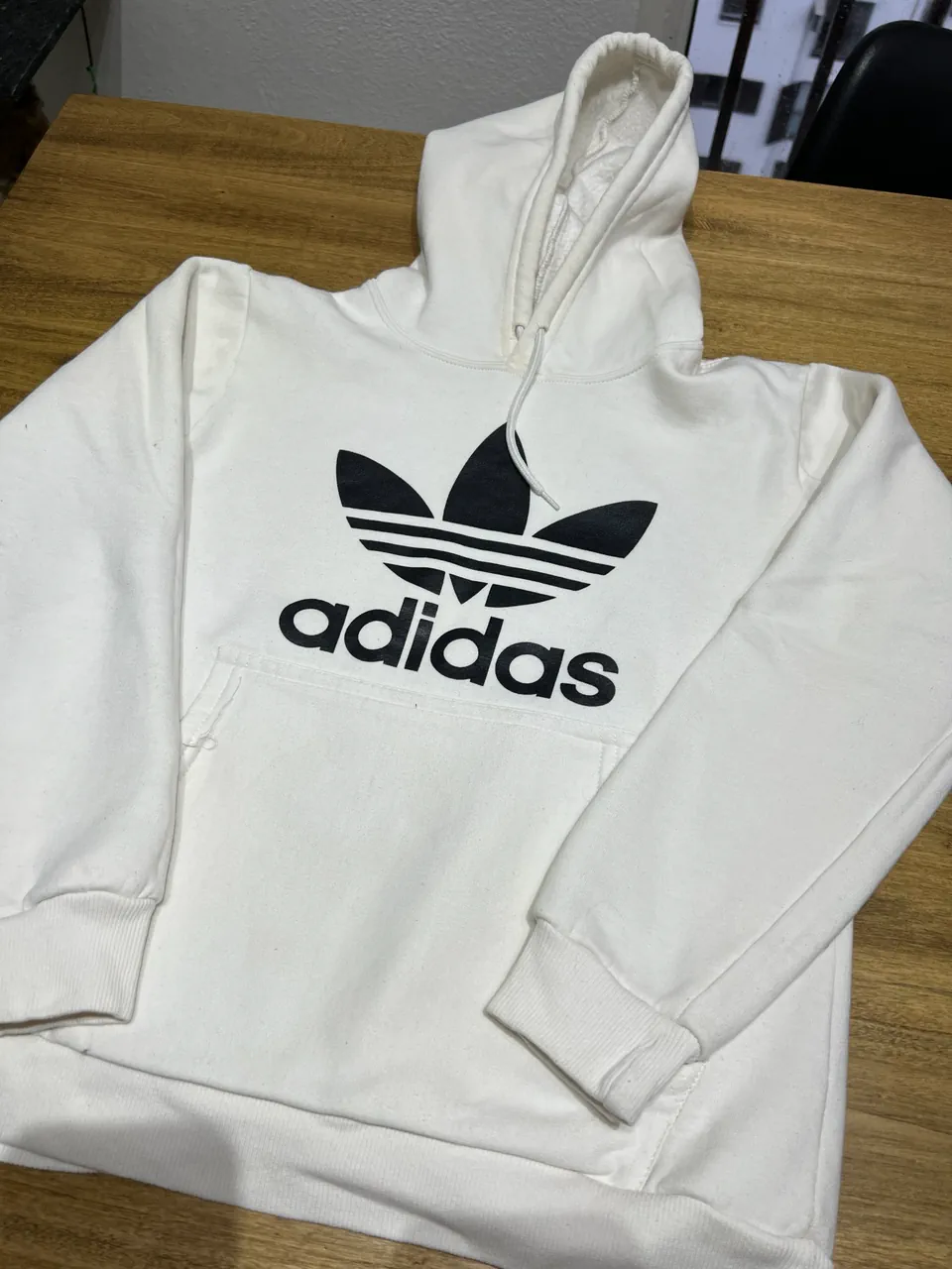 Buzo adidas · Talle S