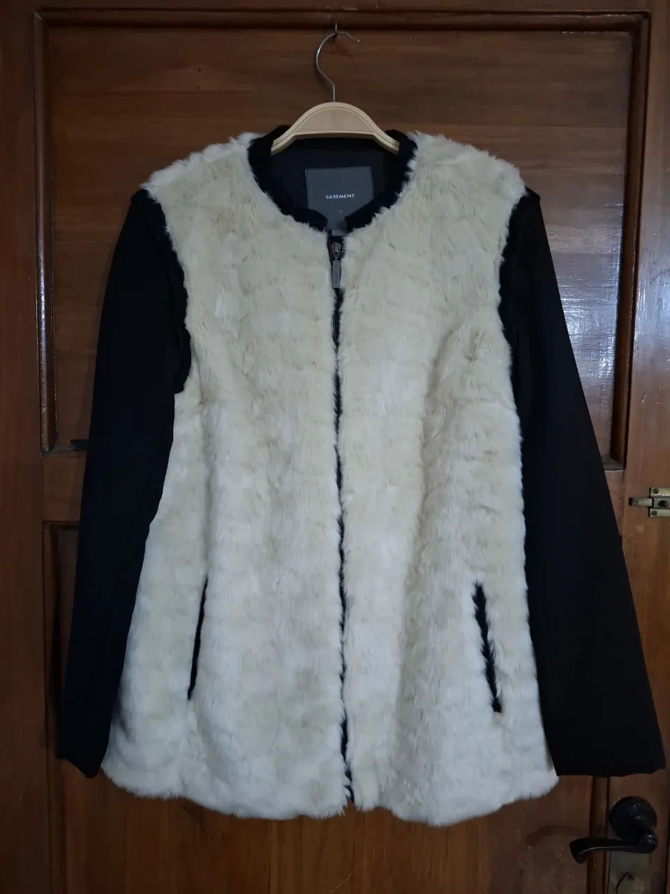 Campera Basement - imagen 1