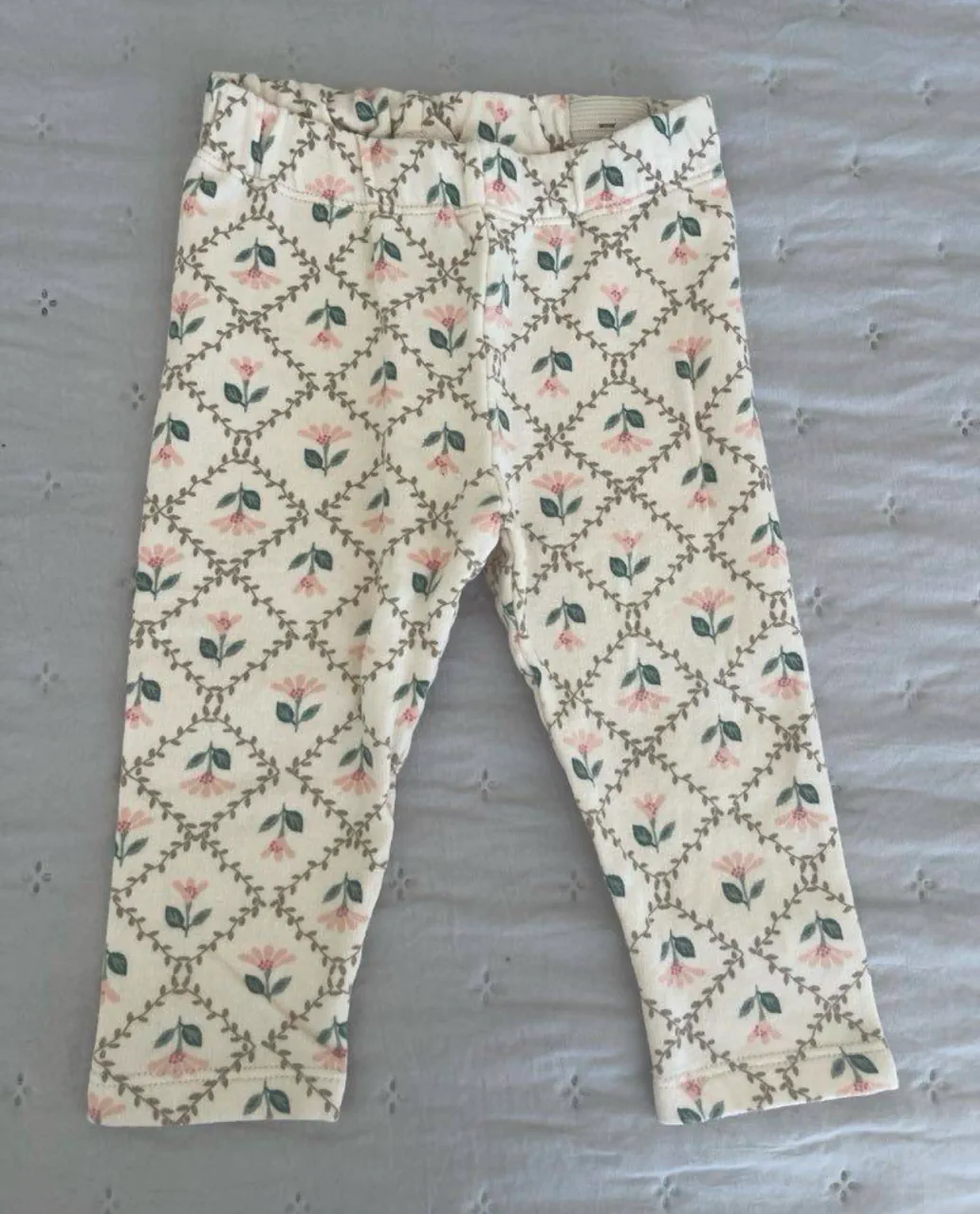 H&M · Talle 6-9 meses / 68 cm