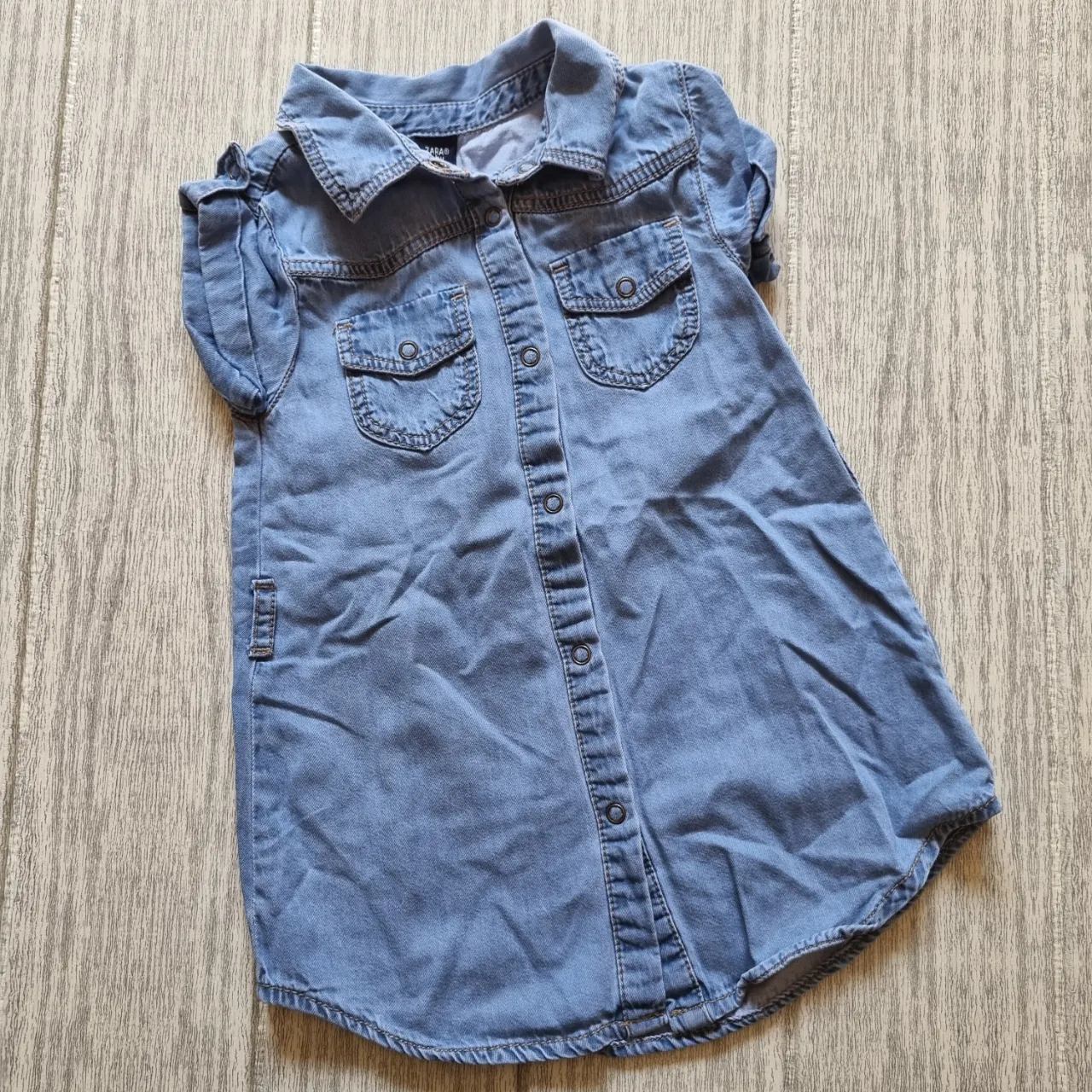 Camisa manga corta Zara · Talle 18–24 meses / 86 cm