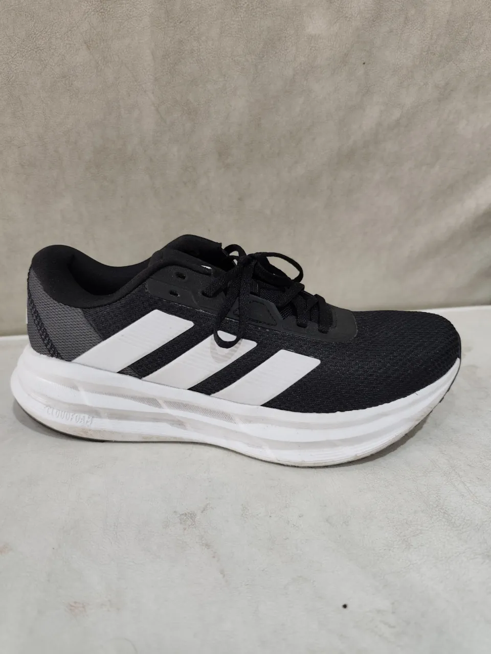 Zapatillas adidas - imagen 1
