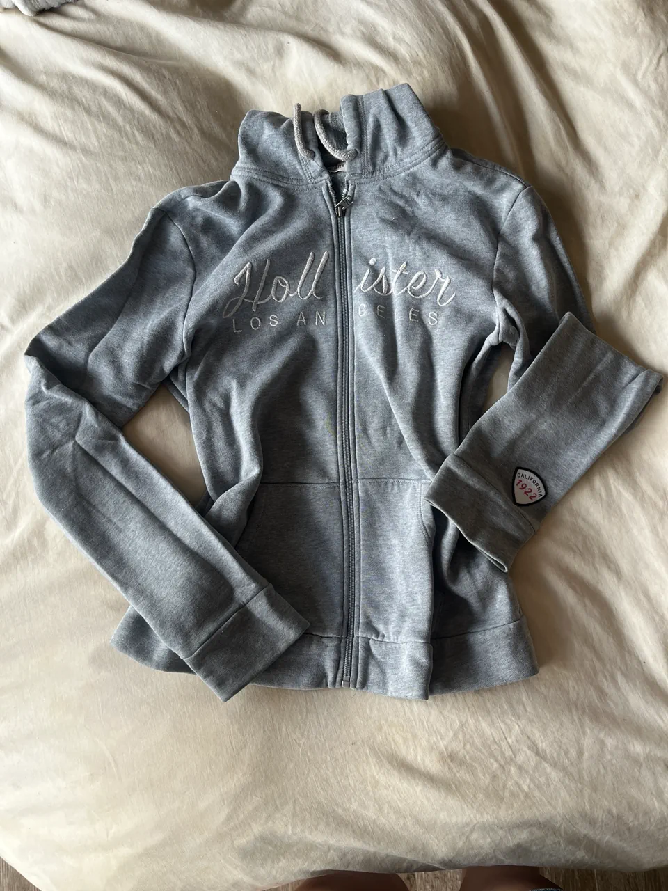 Hollister · Talle S