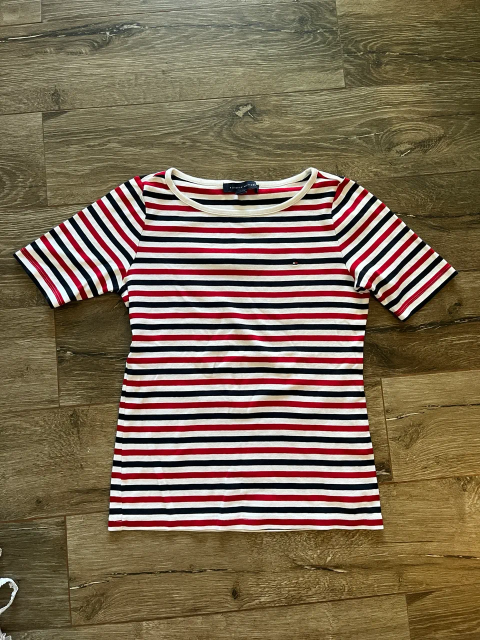 Remera Tommy Hilfiger - imagen 1