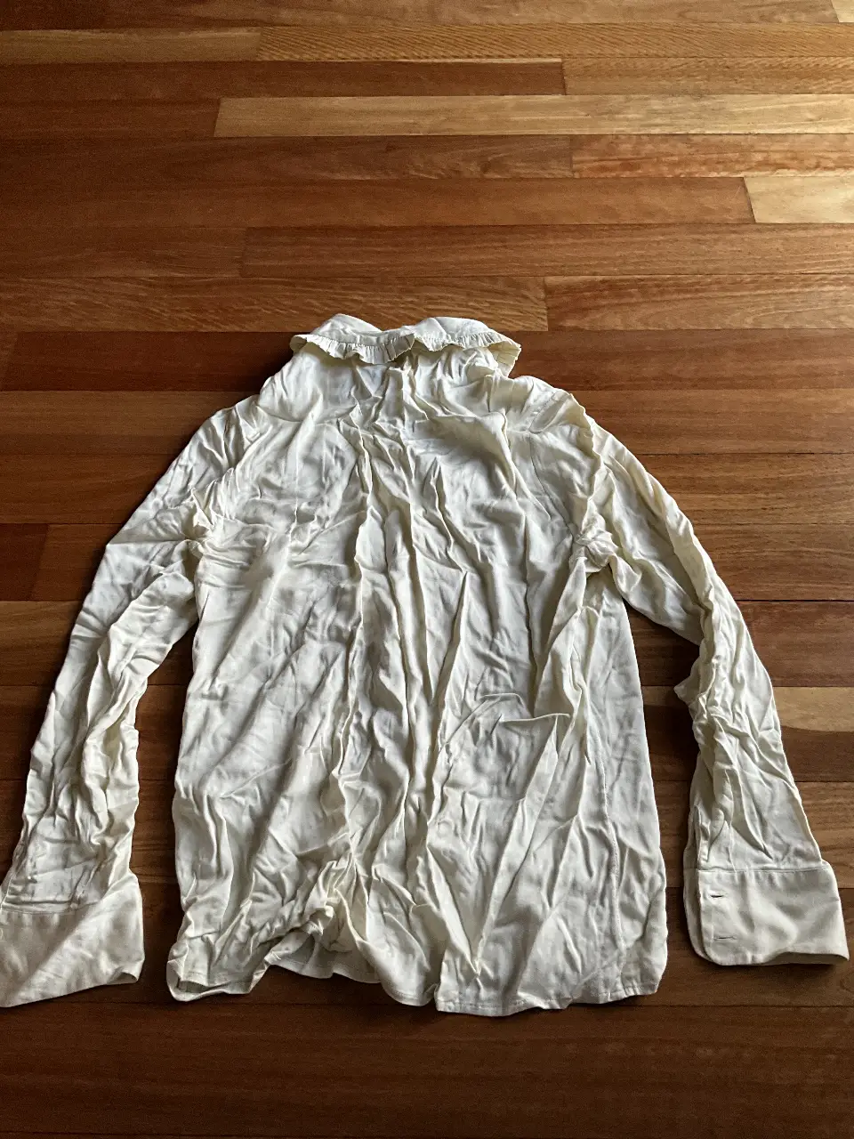 Blusa Akiabara · Talle M