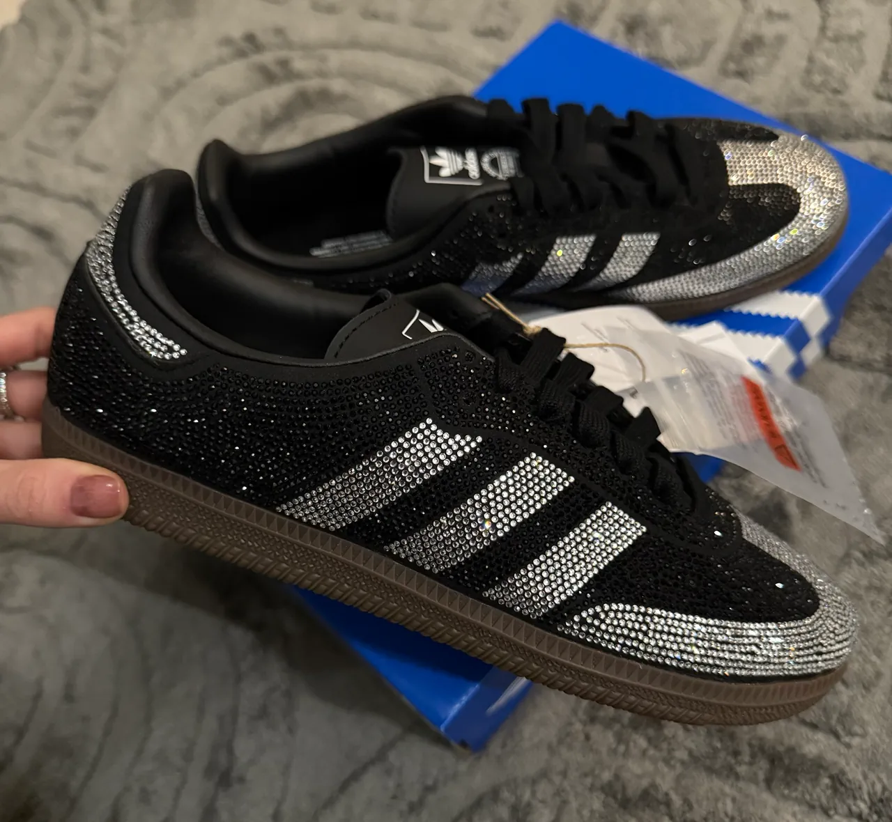 Zapatillas adidas · Talle AR 36