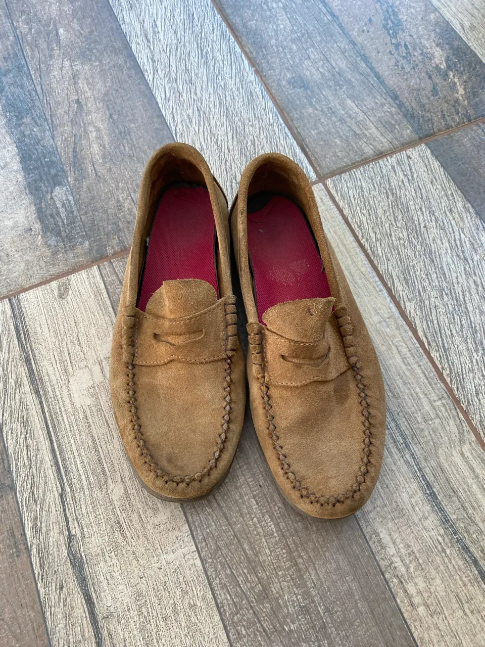 A ≠ · Talle AR 40