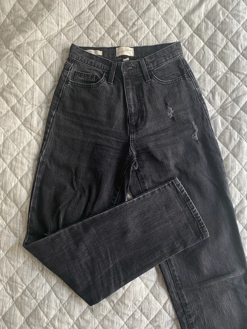 Jean Universal Thread · Talle MEX/ARG 25