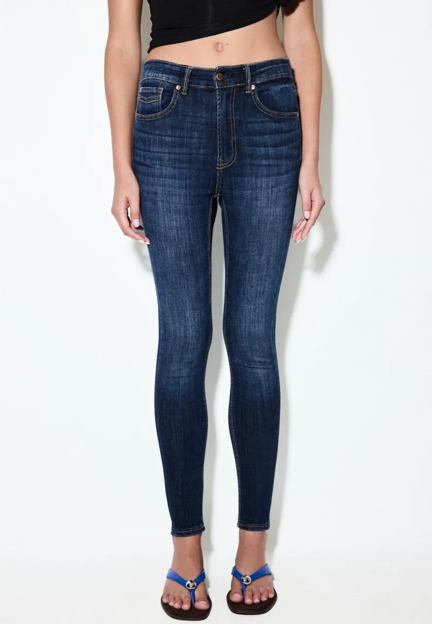 Jean Stradivarius · Talle EU 36