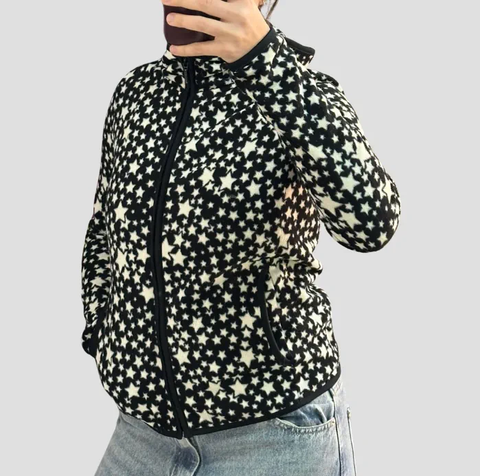 Buzo Uniqlo · Talle S