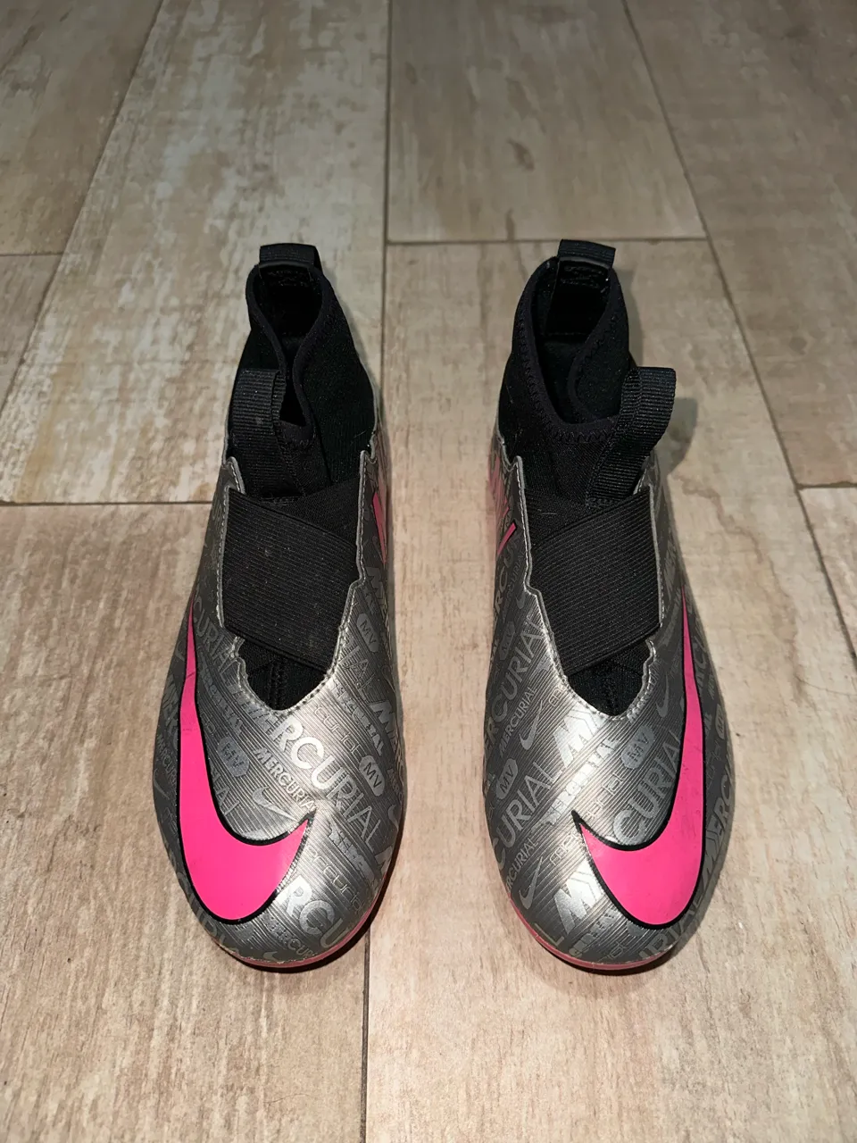 Botines Nike · Talle US 6.5