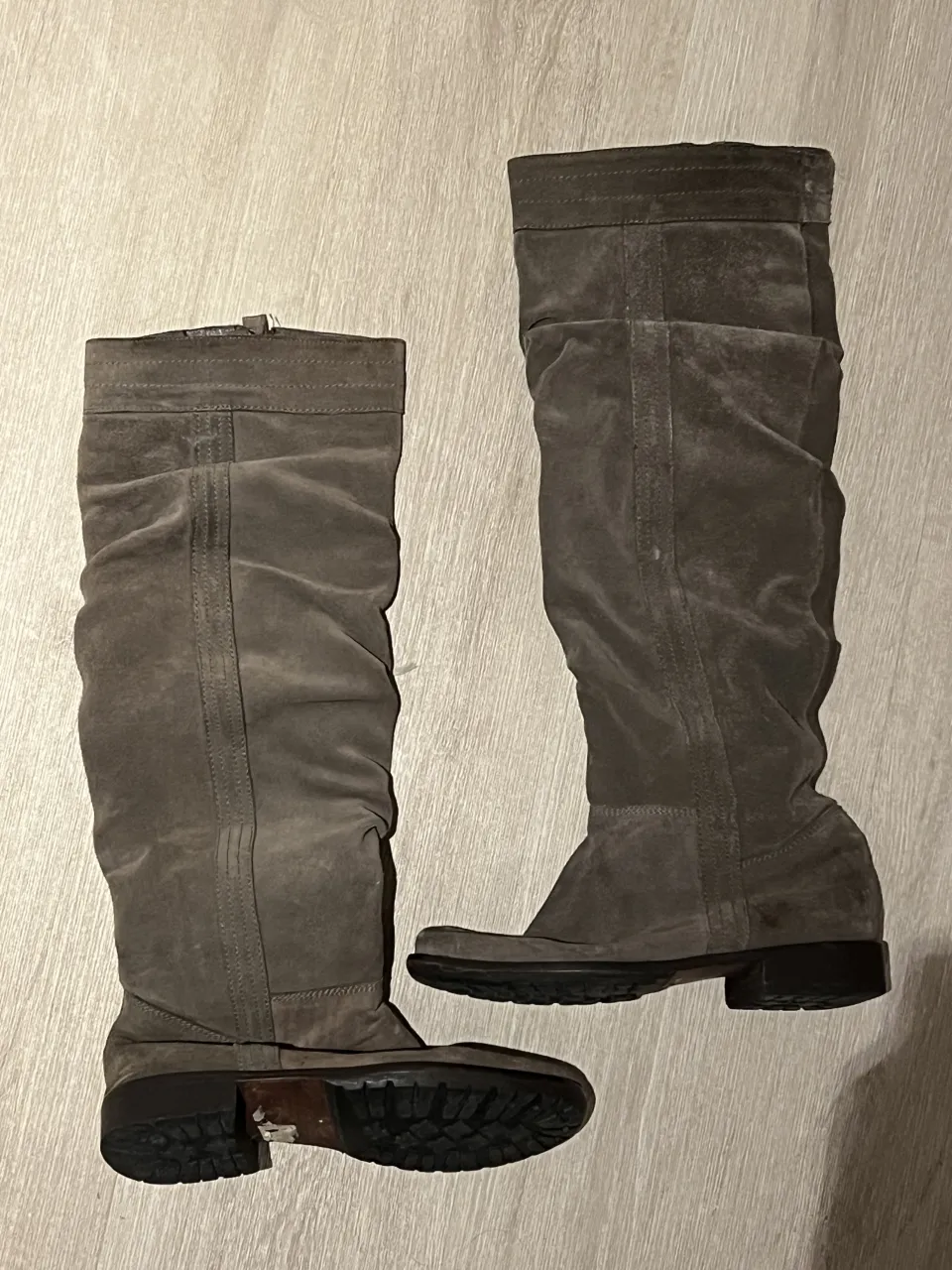 Botas A ≠ - imagen 1