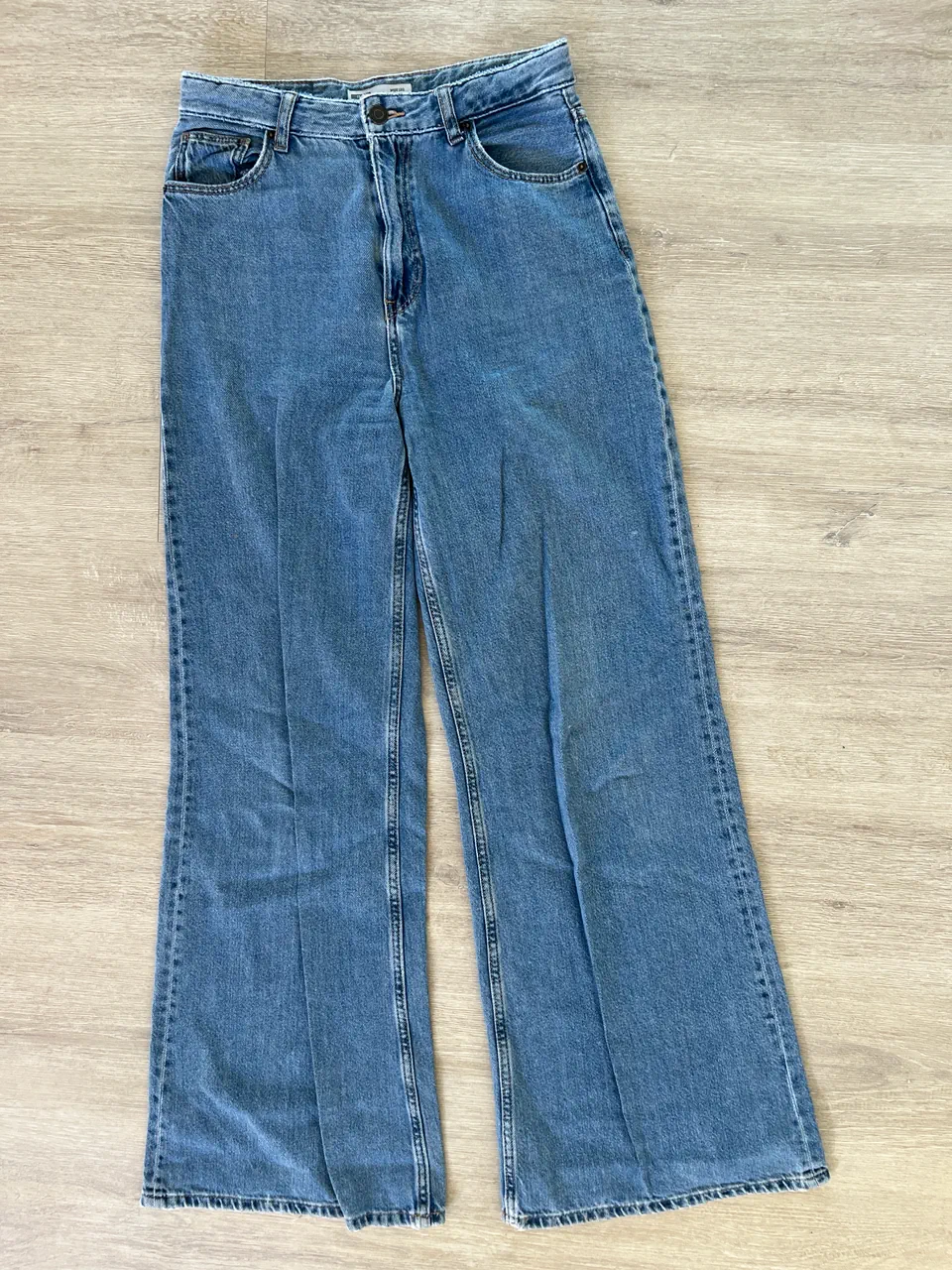 Bershka · Talle EU 36