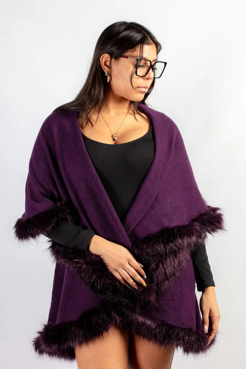 Poncho Otra - imagen 1
