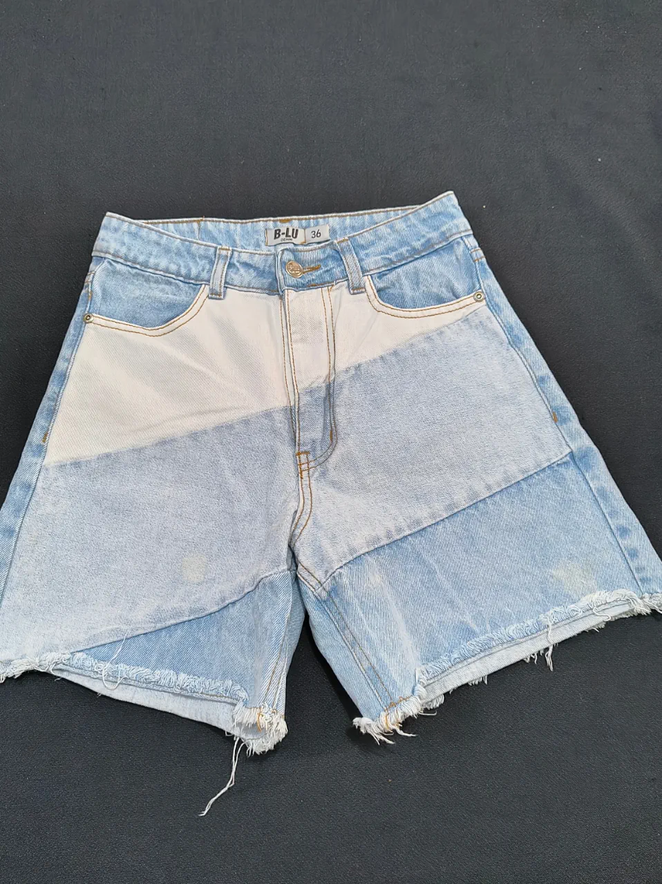 Short B-lu · Talle EU 36