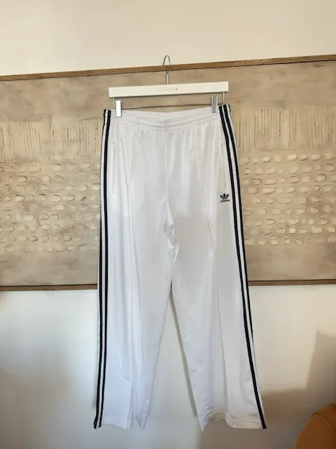 adidas · Talle L