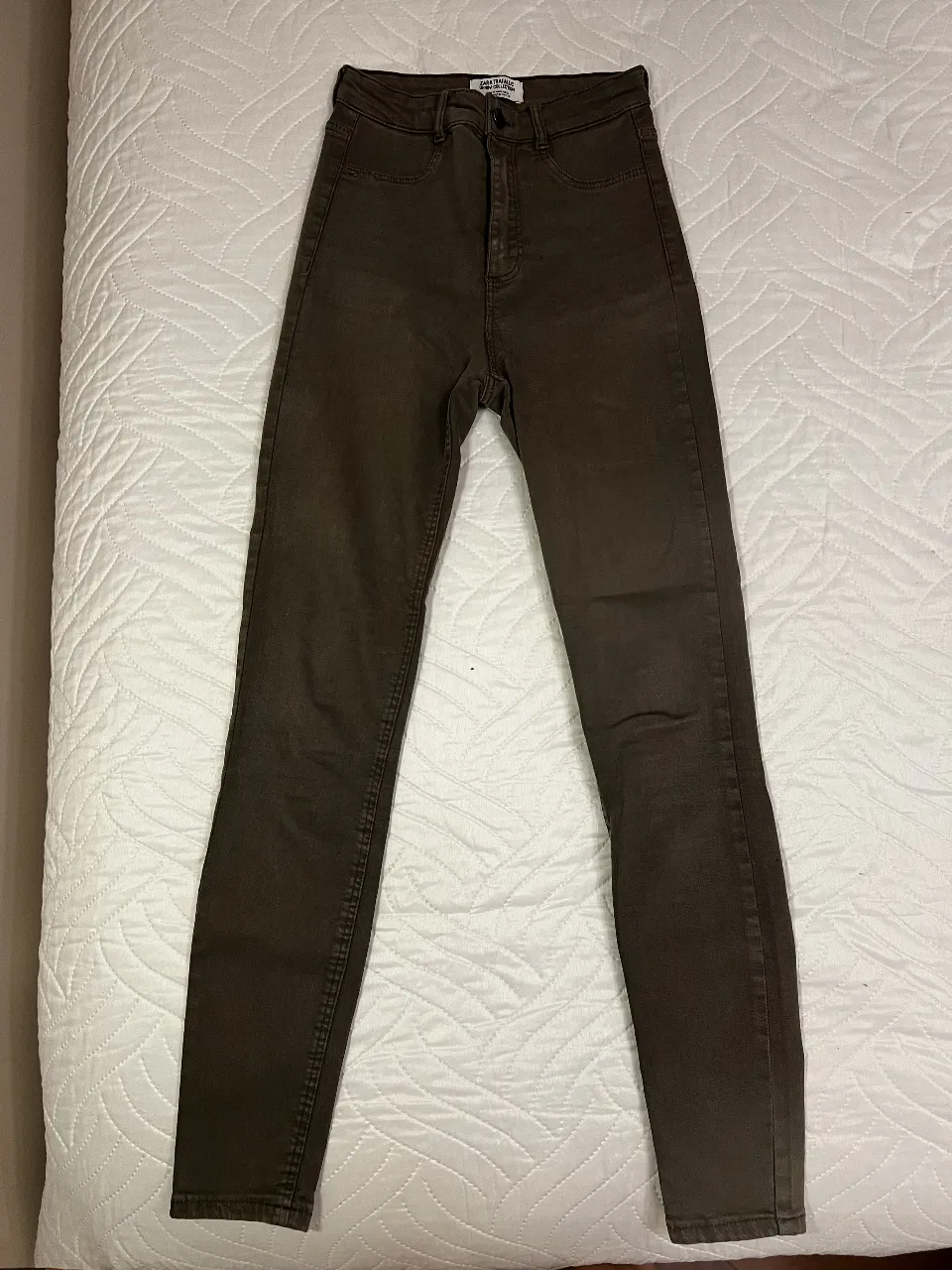 Zara · Talle EU 36