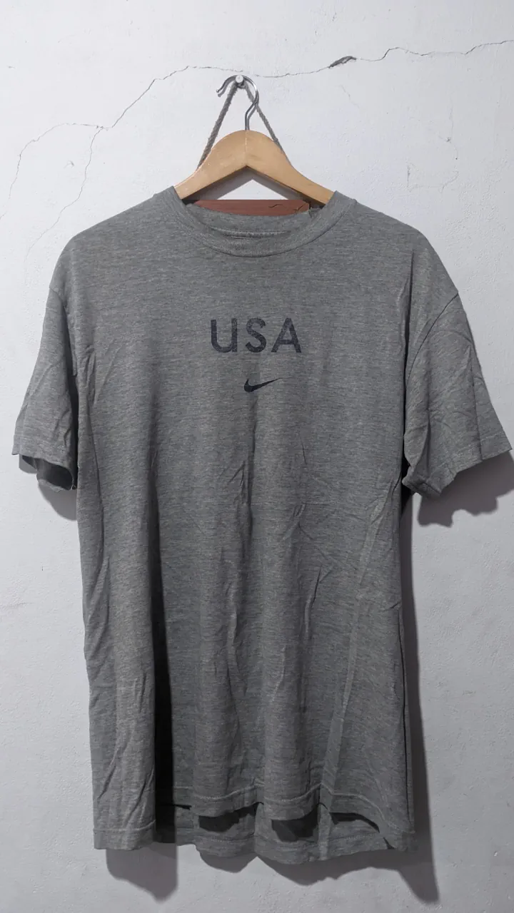 Nike · Talle L