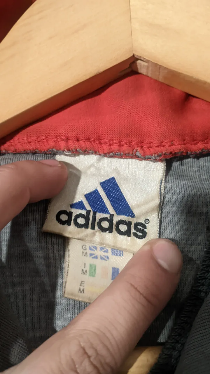 Buzo adidas - imagen 4