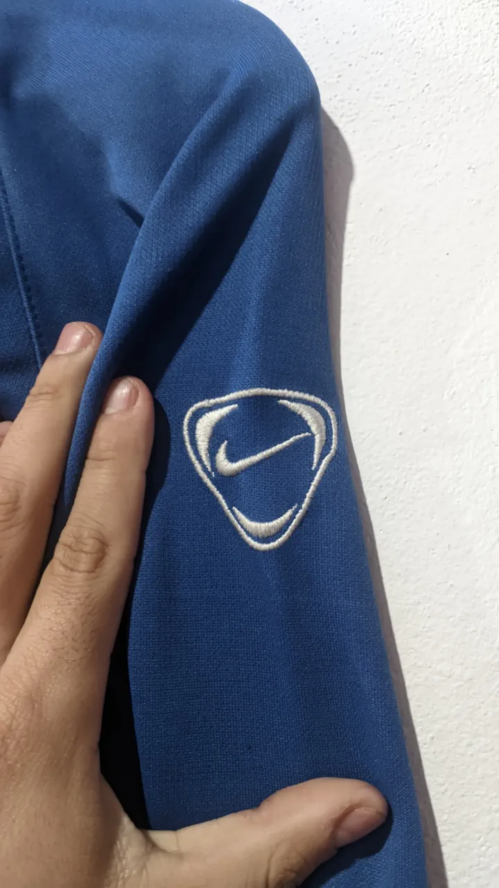 Buzo Nike - imagen 4
