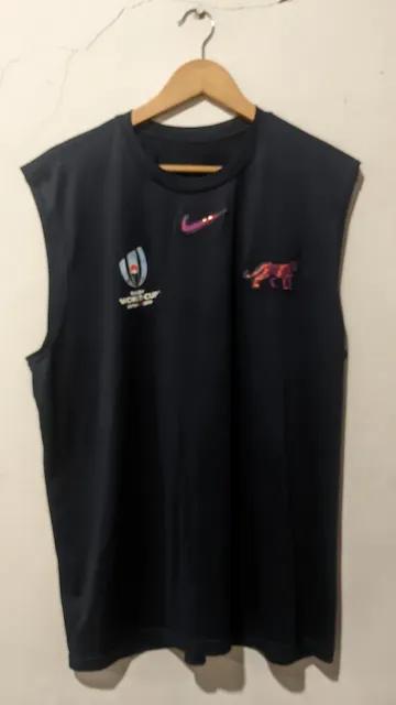 Nike · Talle L