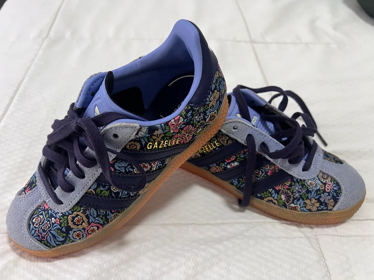 Zapatillas adidas · Talle AR 27
