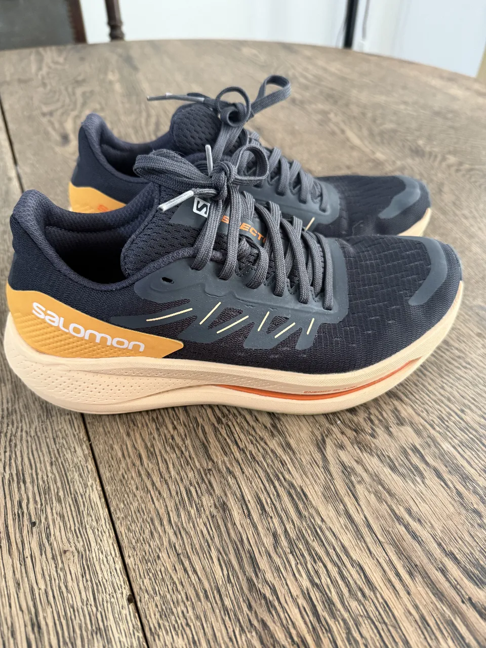 Salomon · Talle EU 38