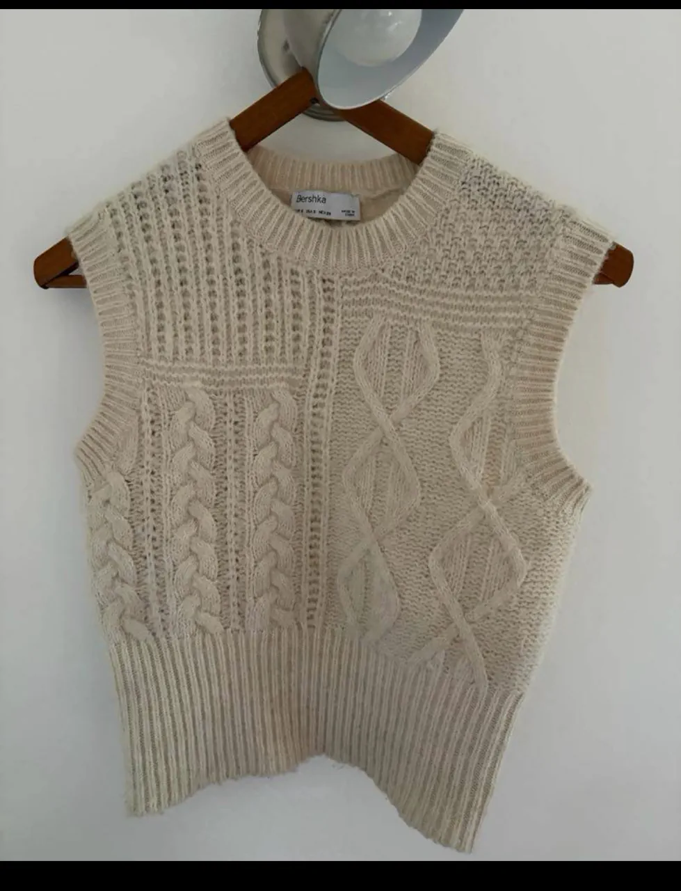 Sweater Bershka - imagen 1