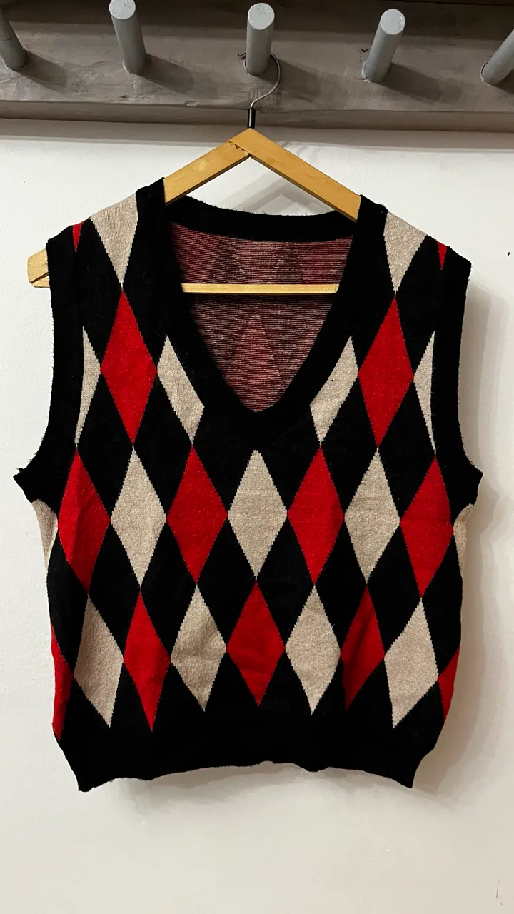 Sweater Otro · Talle M