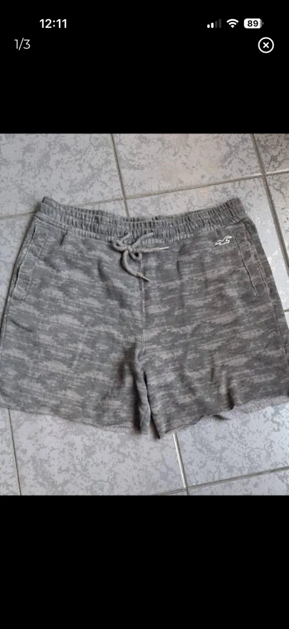 Hollister · Talle M