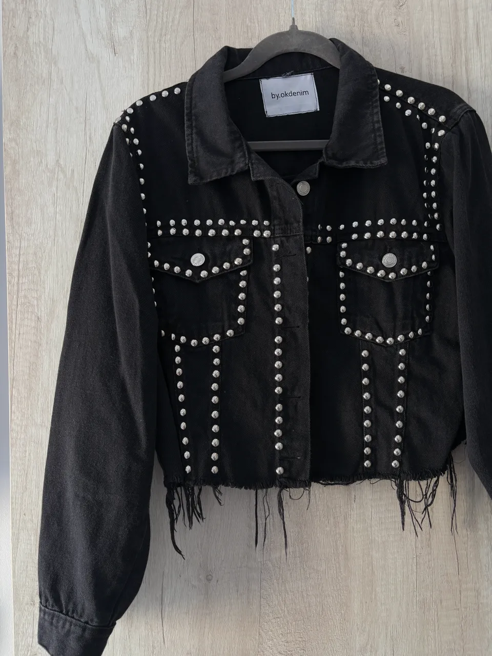 Campera A ≠ - imagen 1