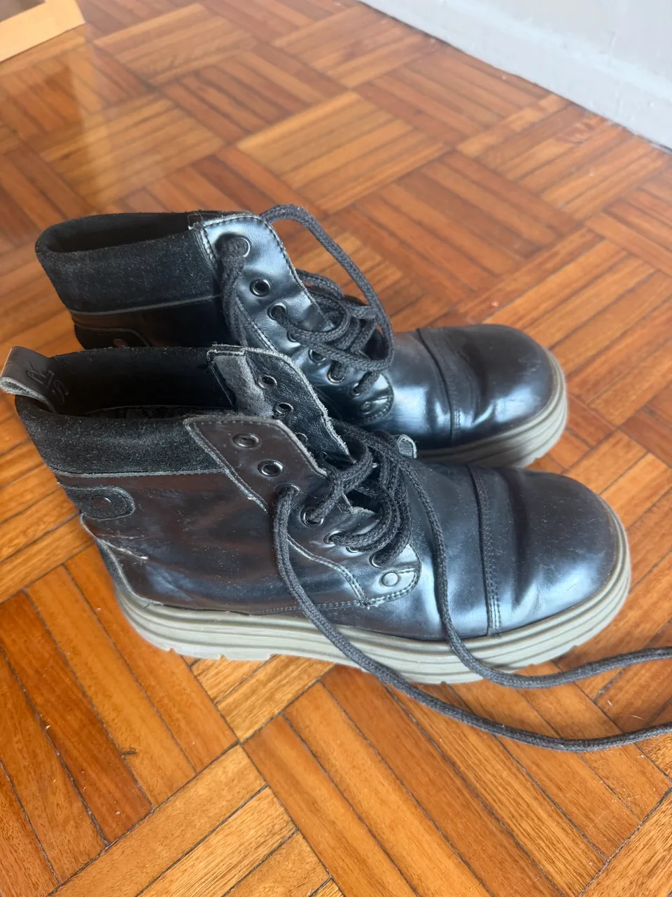 Borcegos Sarkany - imagen 1