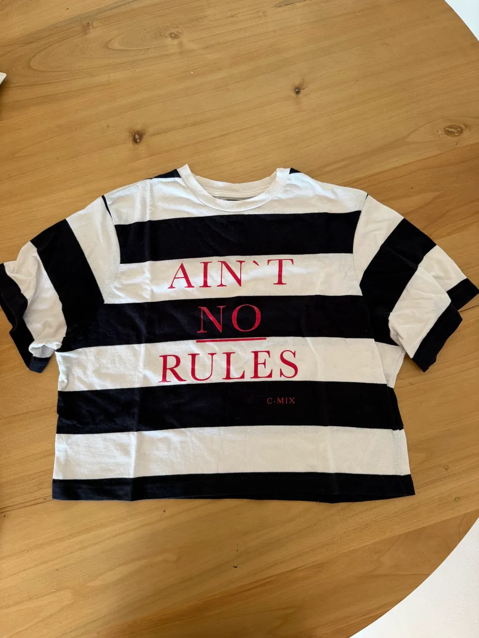 Remera CHER. - imagen 1