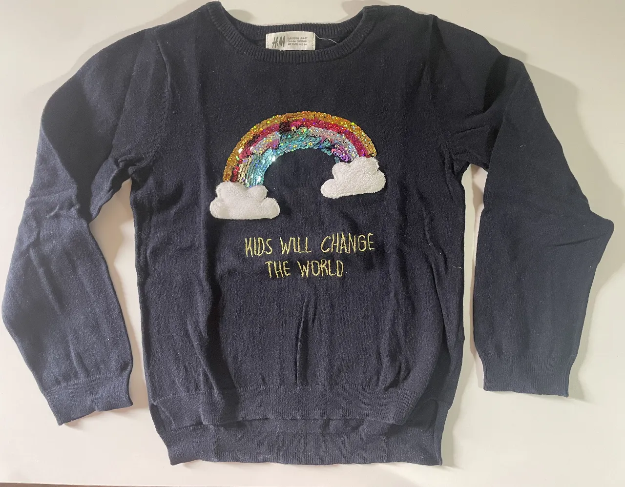 Sweater de cuello redondo H&M · Talle 5 años / 110 cm