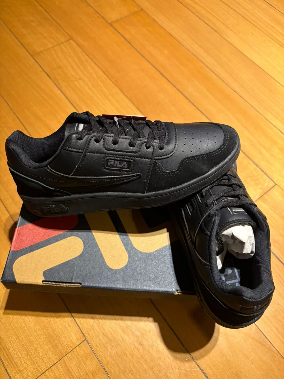 Zapatillas Fila · Talle AR 42
