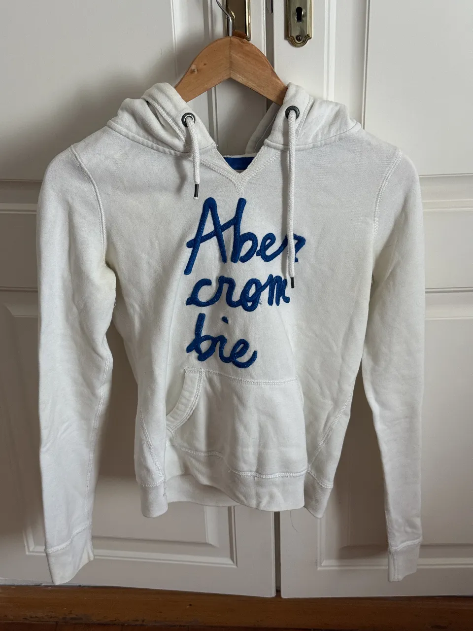 Buzo Abercrombie & Fitch · Talle S