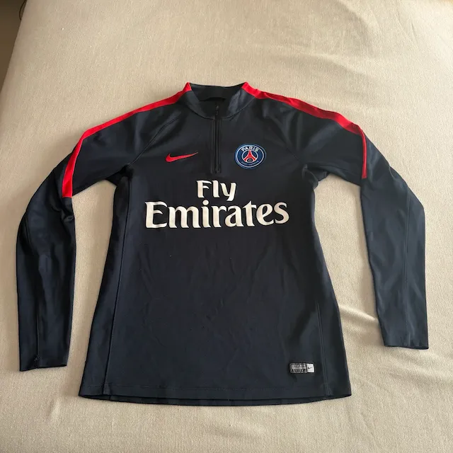 Nike · Talle S