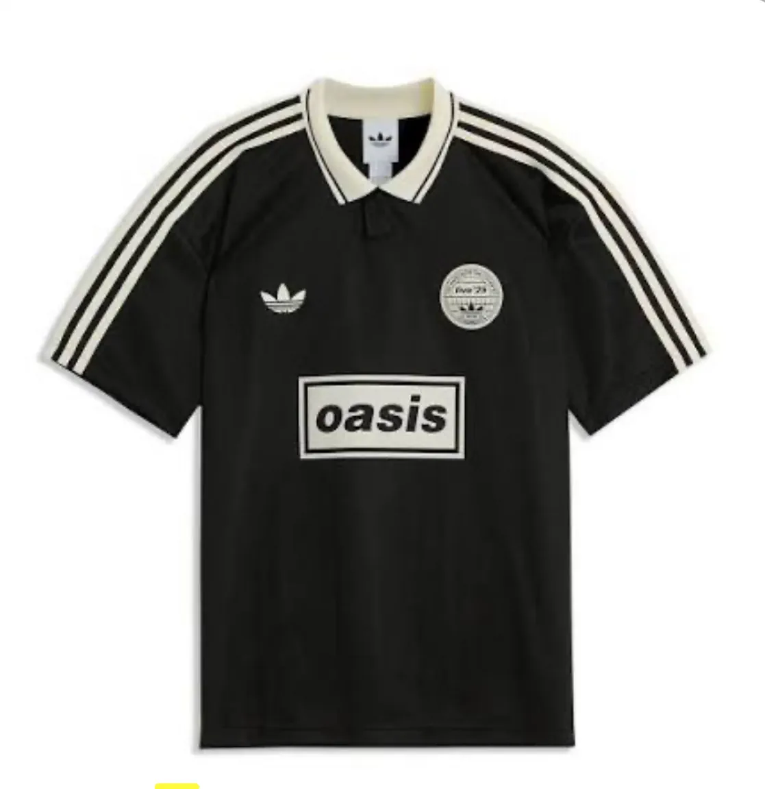 Remera adidas · Talle M