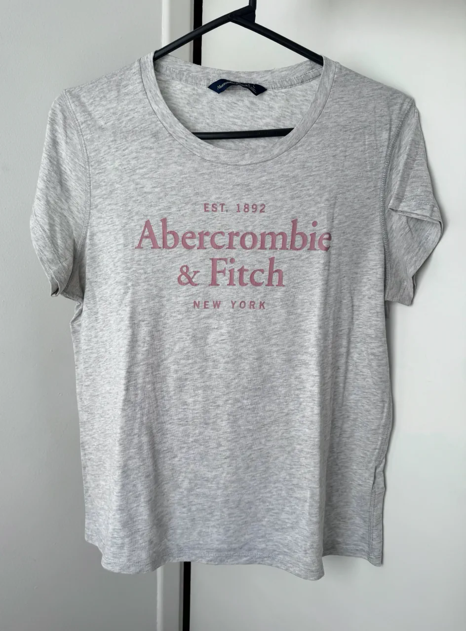 Remera Abercrombie & Fitch - imagen 1