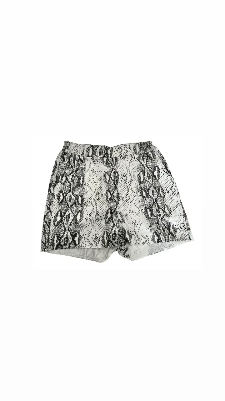 Short Sin marca · Talle M