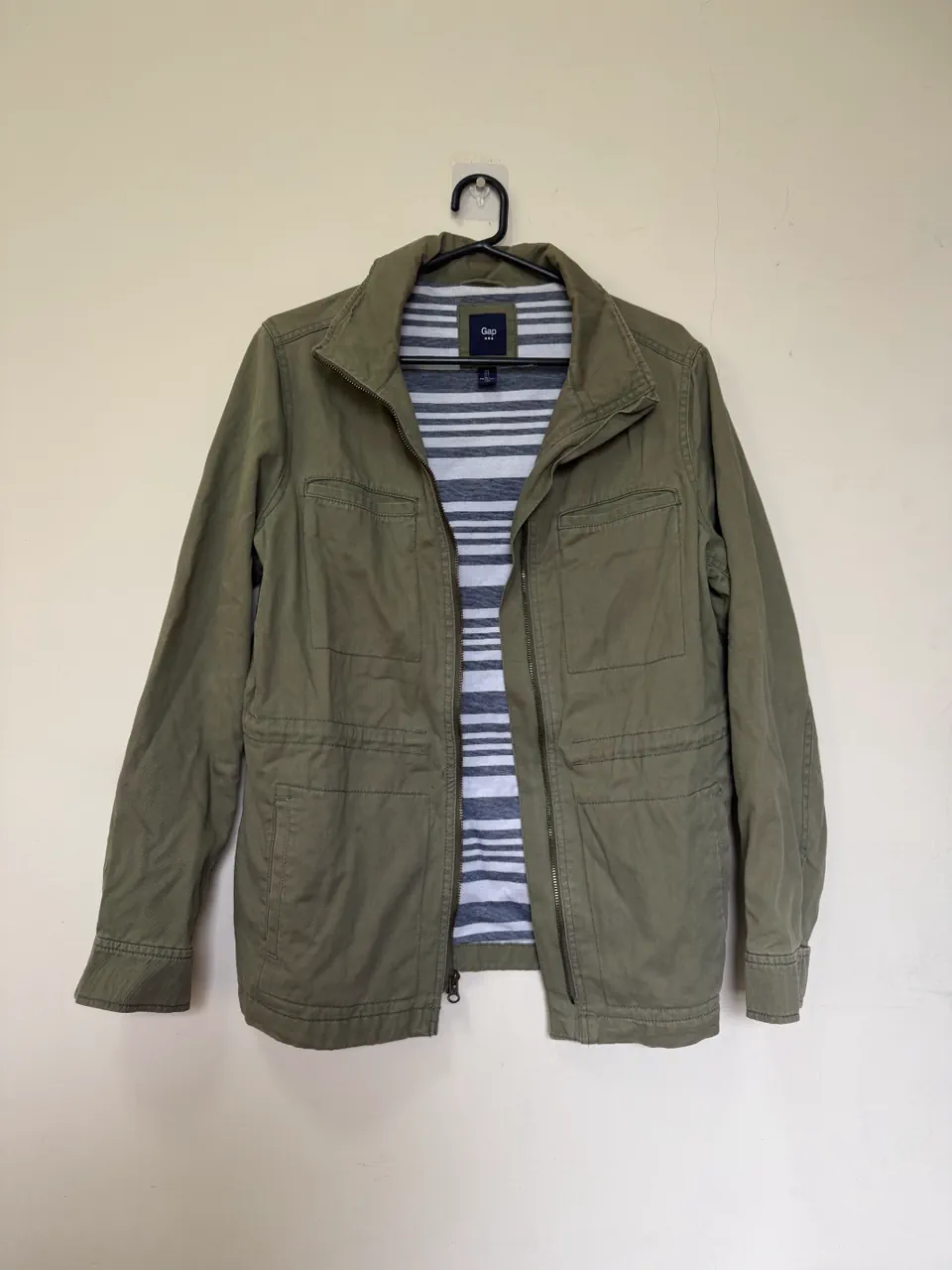 Campera GAP - imagen 1