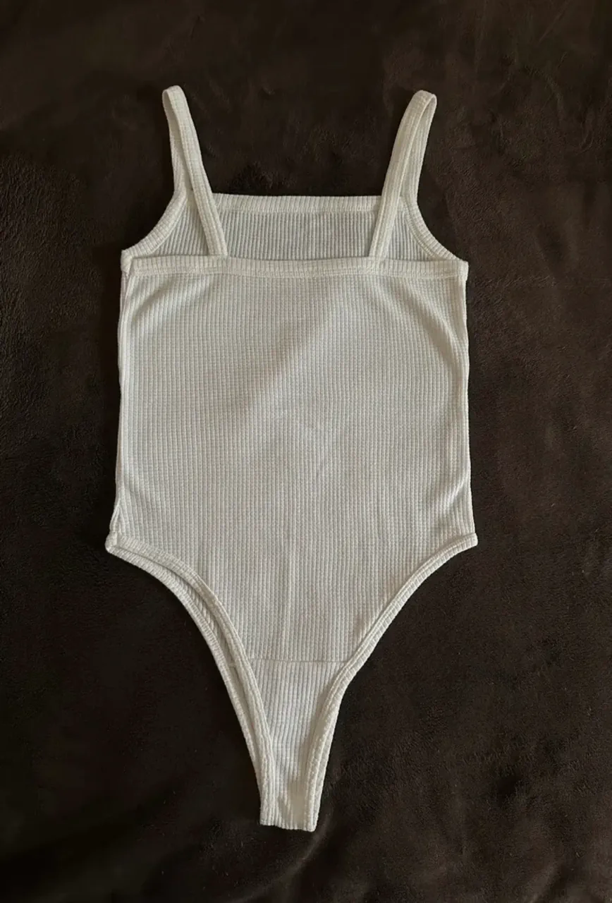 Body Sin marca - imagen 3