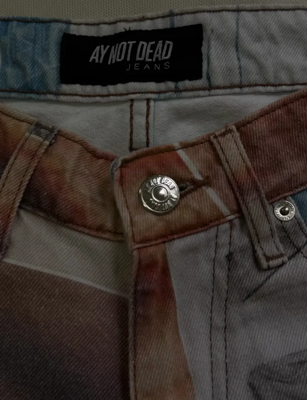 Jean Ay Not Dead - imagen 6