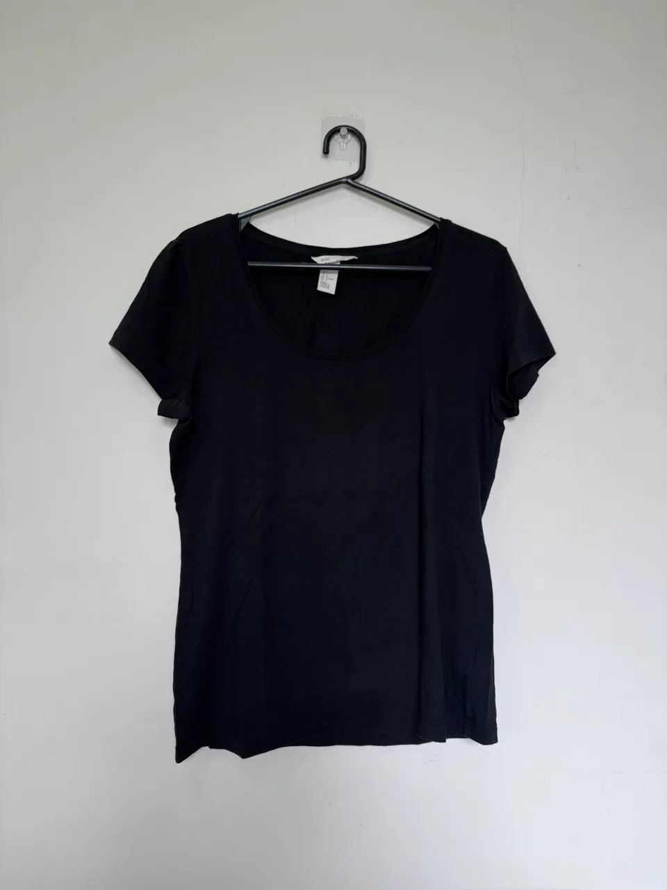 Remera H&M - imagen 1