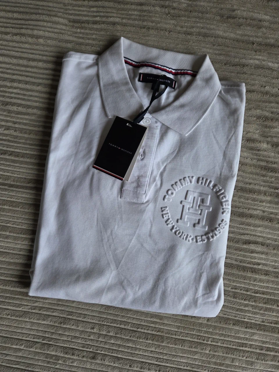 Remera Tommy Hilfiger - imagen 1