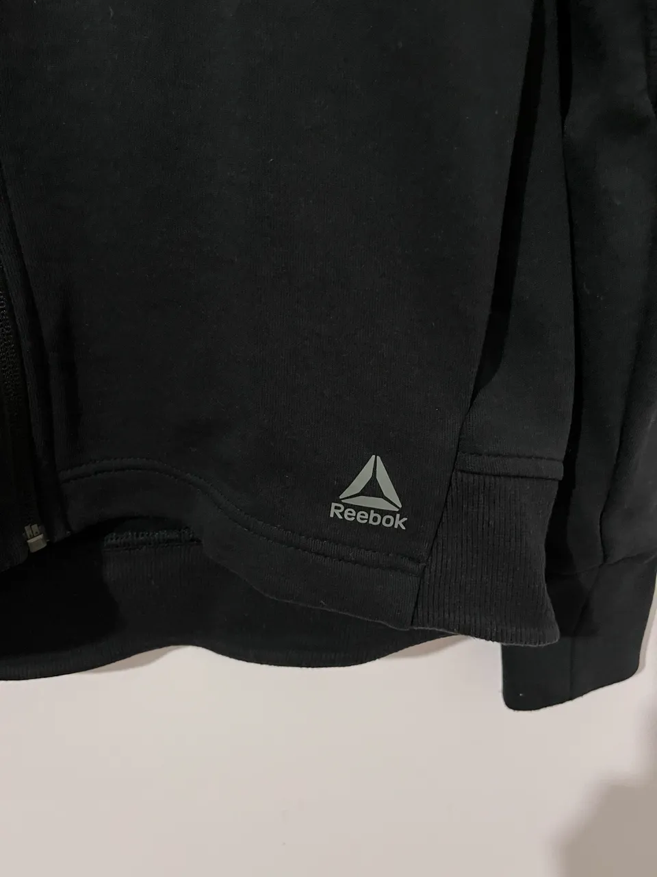 Buzo Reebok - imagen 1