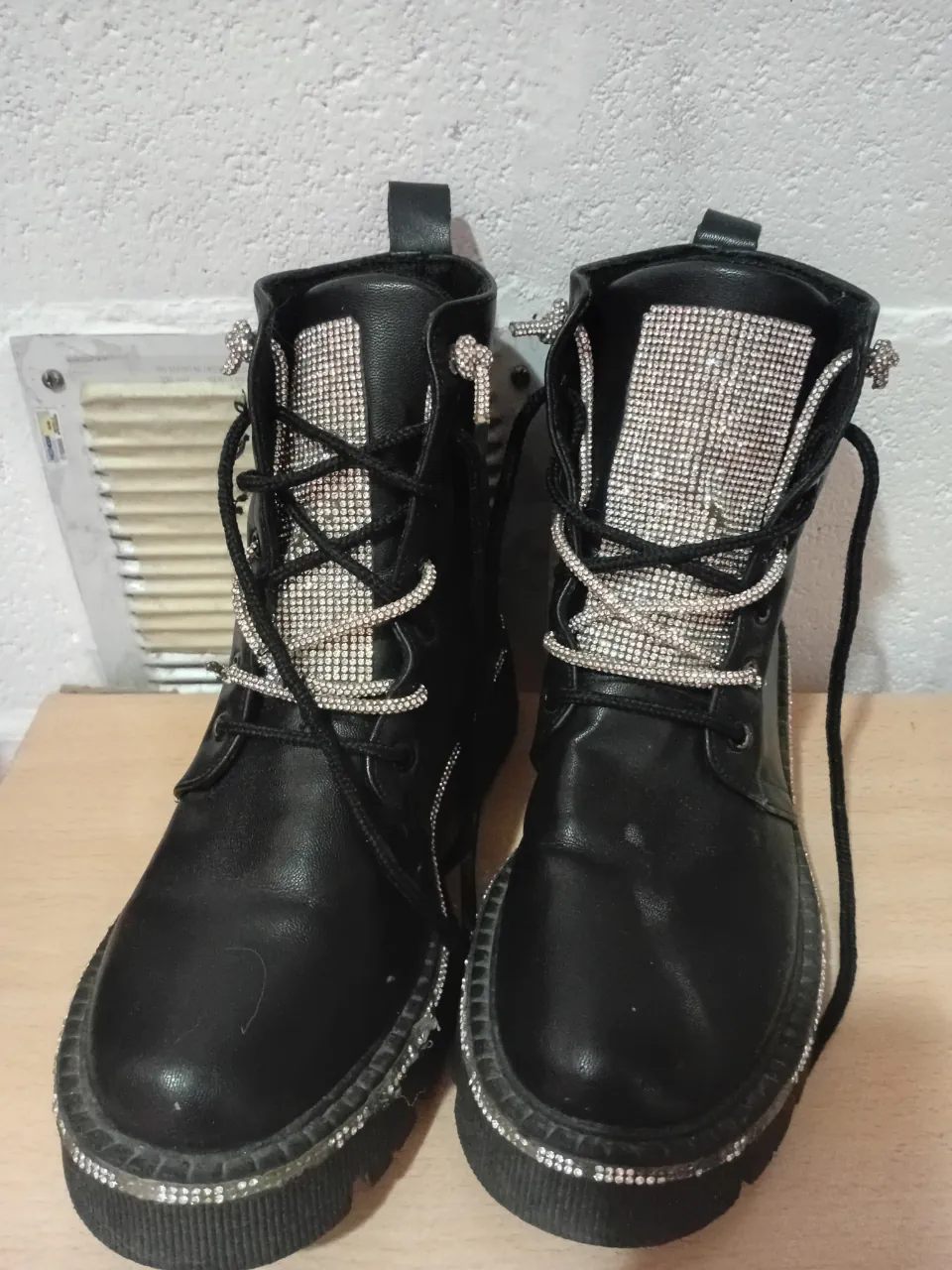 Borcegos Sin marca - imagen 1