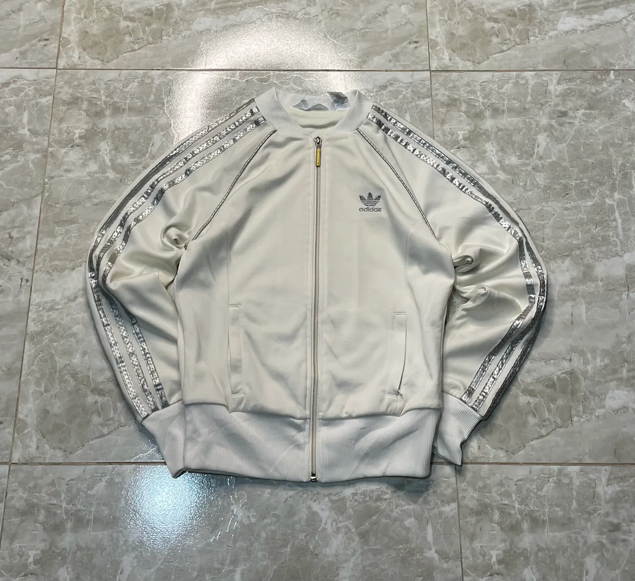 Campera adidas - imagen 1