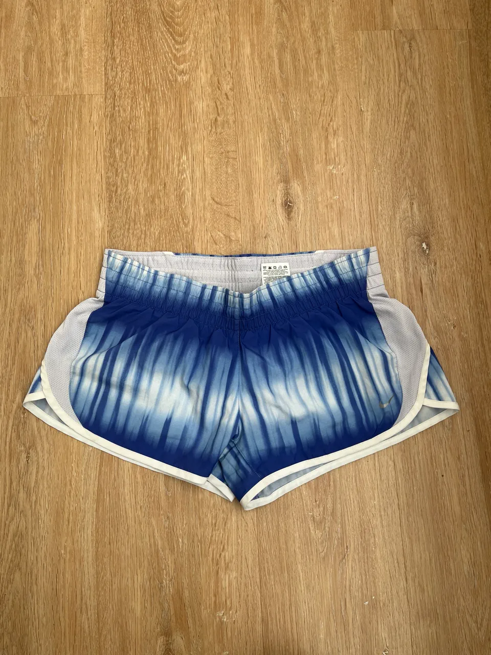 Nike · Talle M