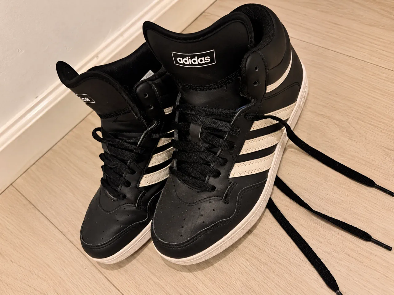 Zapatillas adidas - imagen 1